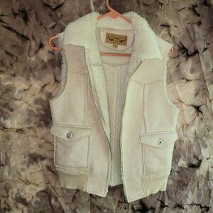 Marcelle Renee Women’s Faux Leather Vest Large